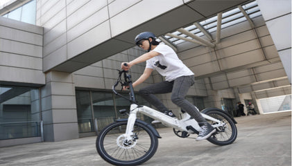 LIGHT-P4: Your Go-To Folding E-Bike for Effortless Commuting